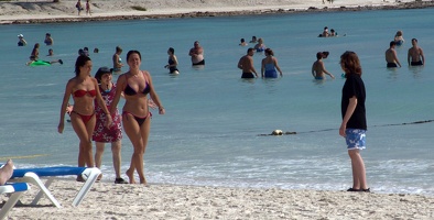 Mom brings two bikini clad women for Travis