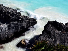 A channel in the rocks looking from the cliff.