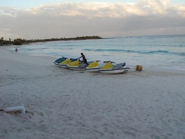 he skied right up onto the sand