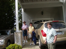 Mark, Nessa, and Nancy at Kamnitsis' beach house 2004