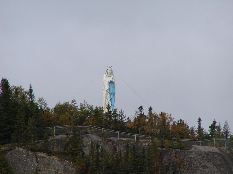 F_Saguenay_Fjord_Statue_of_Virgin_Mary_111.jpg